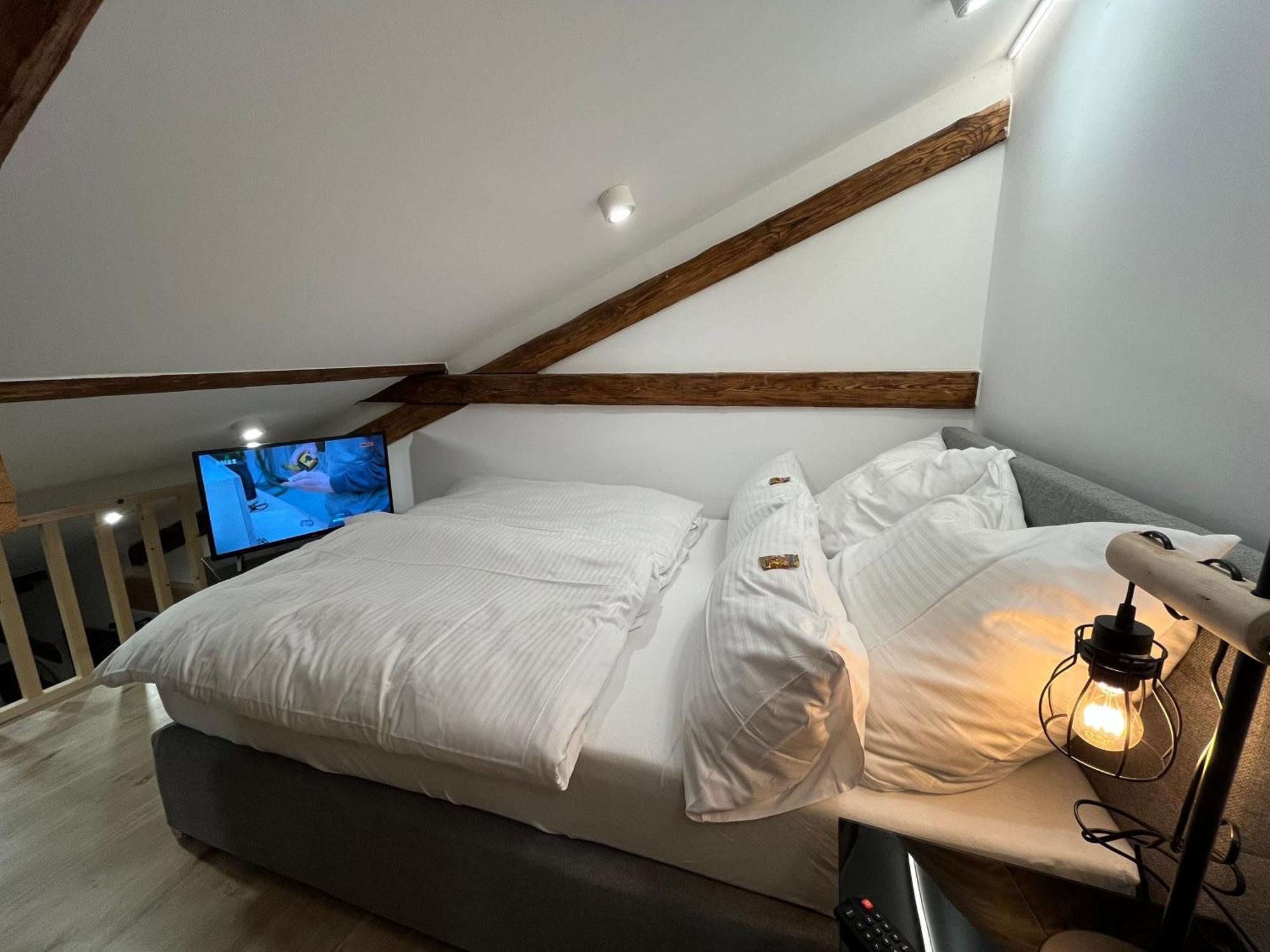 Beyond Staying Loft Appartment 23 Frei Stehende Badewanne Passau Luaran gambar
